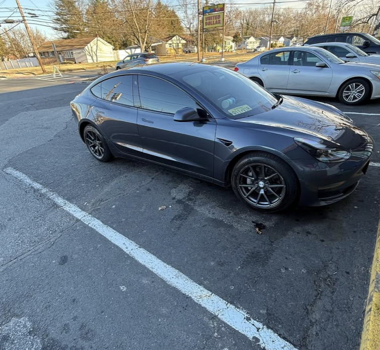 2021 / 2019 Tesla Model 3